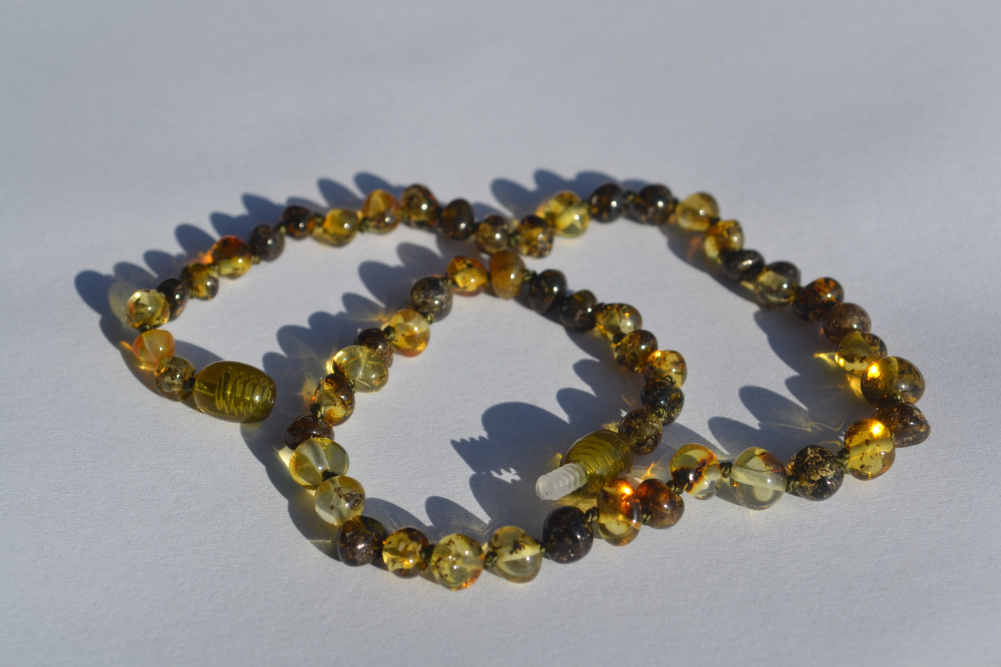 Amber Baby necklace green 32cm