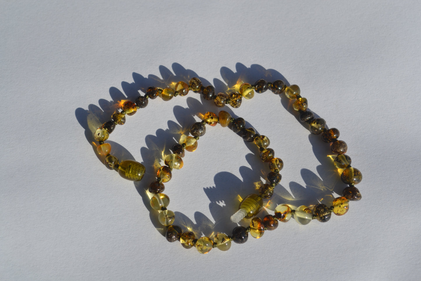 Amber Baby necklace green 32cm