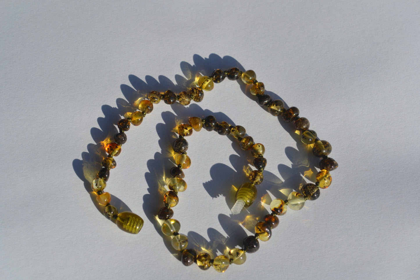 Amber Baby necklace green 32cm