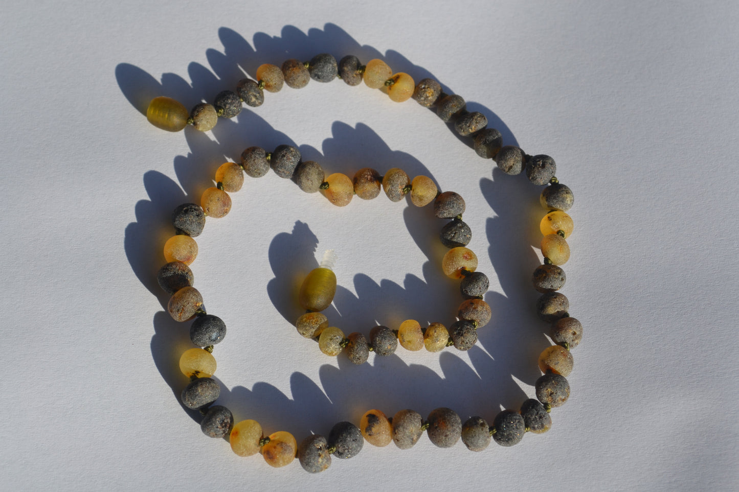 Amber Woman necklace  raw green 45cm